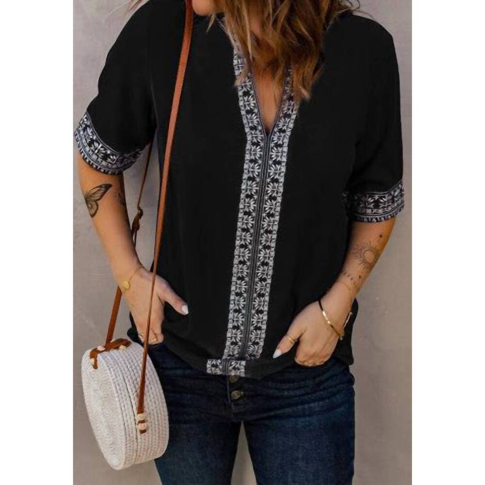 NEW TRENDSI chic boho v neckline half sleeve blouse in black